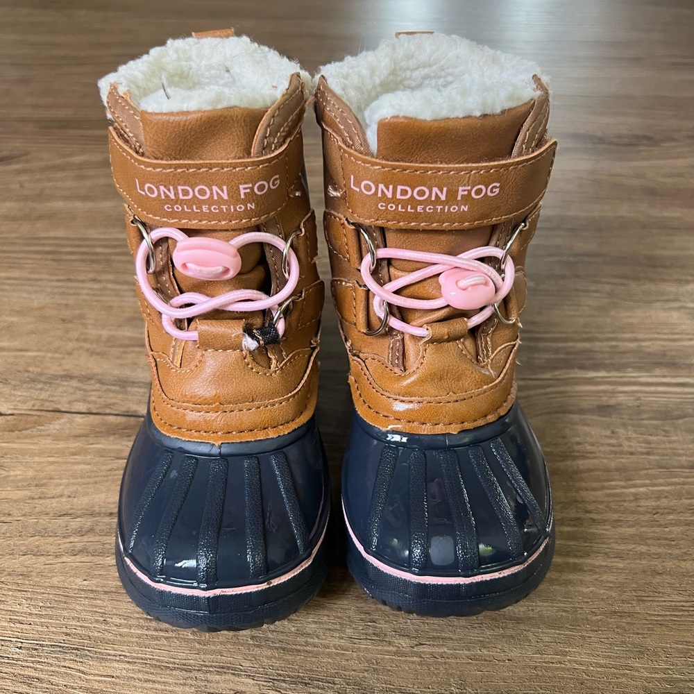 Toddler winter boots size 7